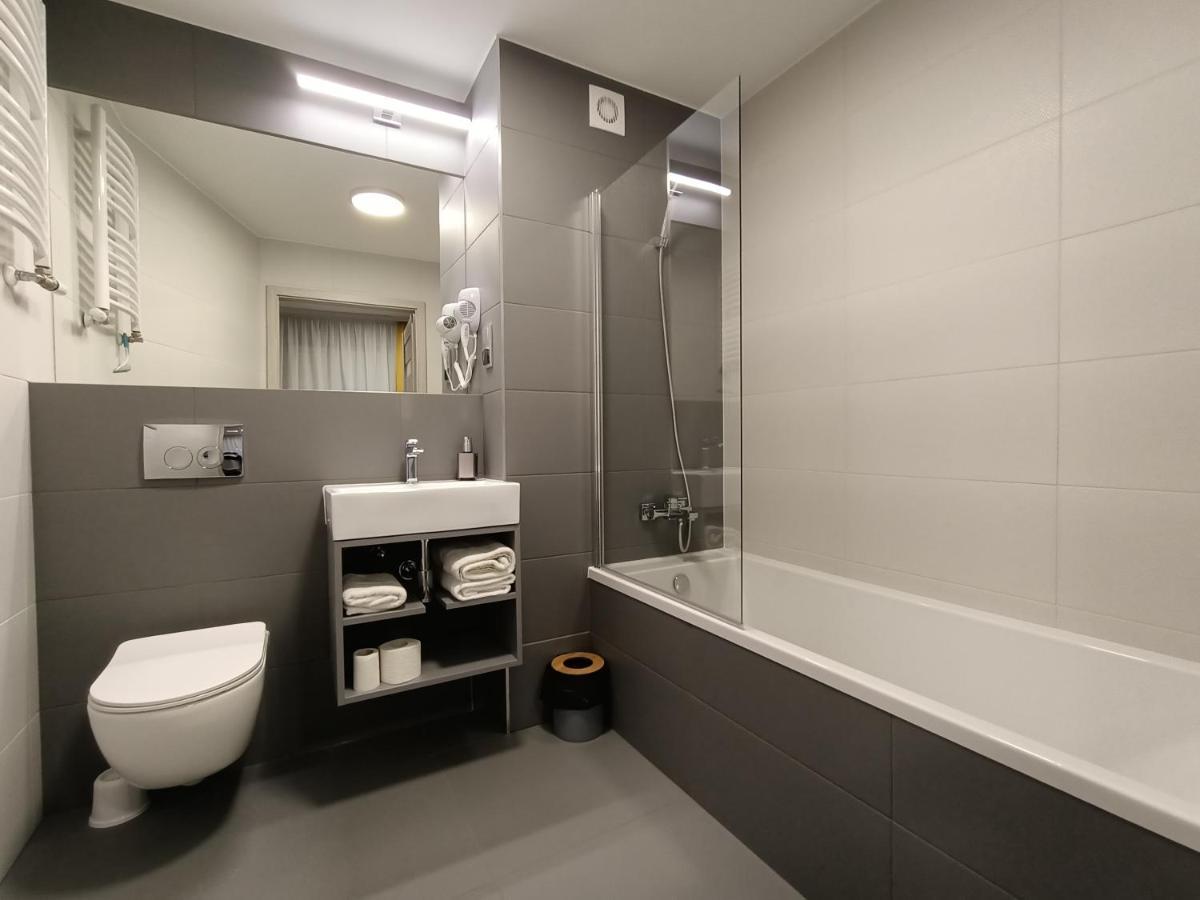 Hotel Pomorski Bydhošť Exteriér fotografie
