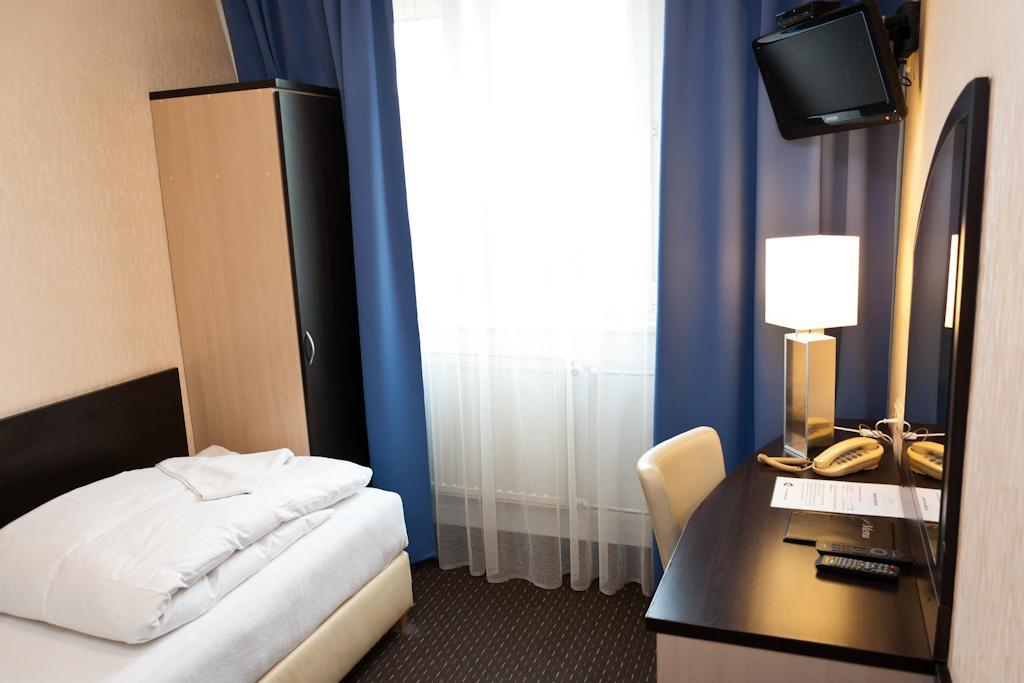 Hotel Pomorski Bydhošť Pokoj fotografie